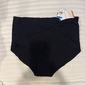 Warner's Black High-Waisted Briefs NWT